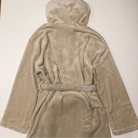 Summer & Rose Plush Hooded Robe Womens Size L-XL Champagne Color - Picture 11 of 12